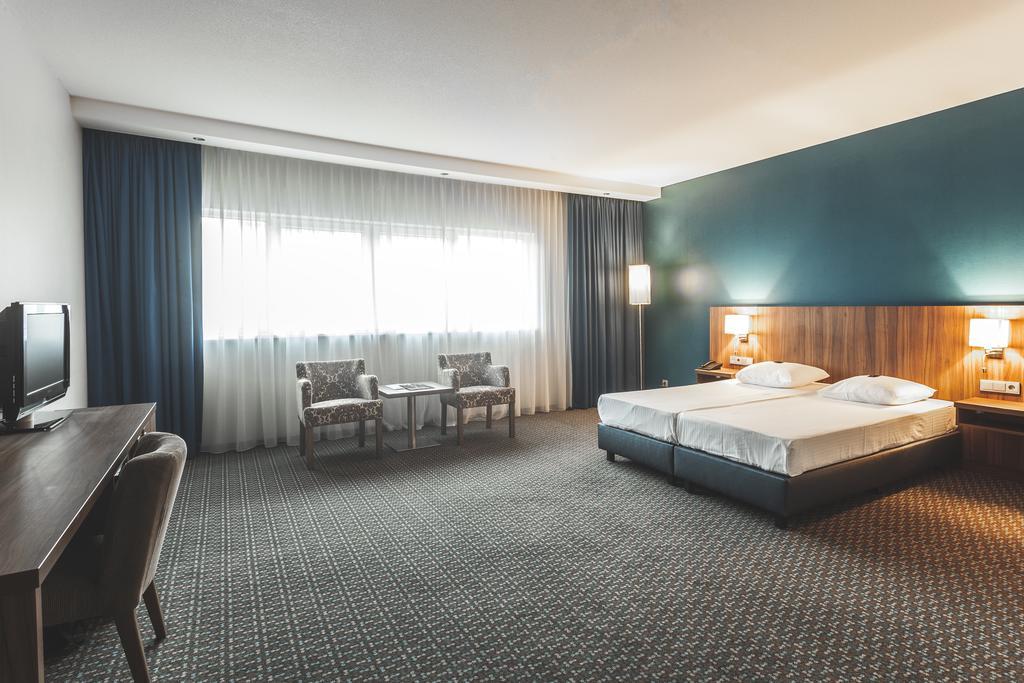 Van Der Valk Theaterhotel Алмело Екстер'єр фото