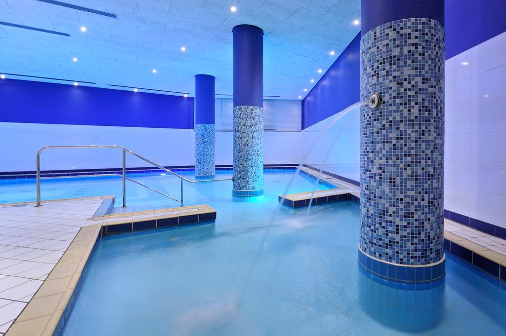 Van Der Valk Theaterhotel Алмело Екстер'єр фото