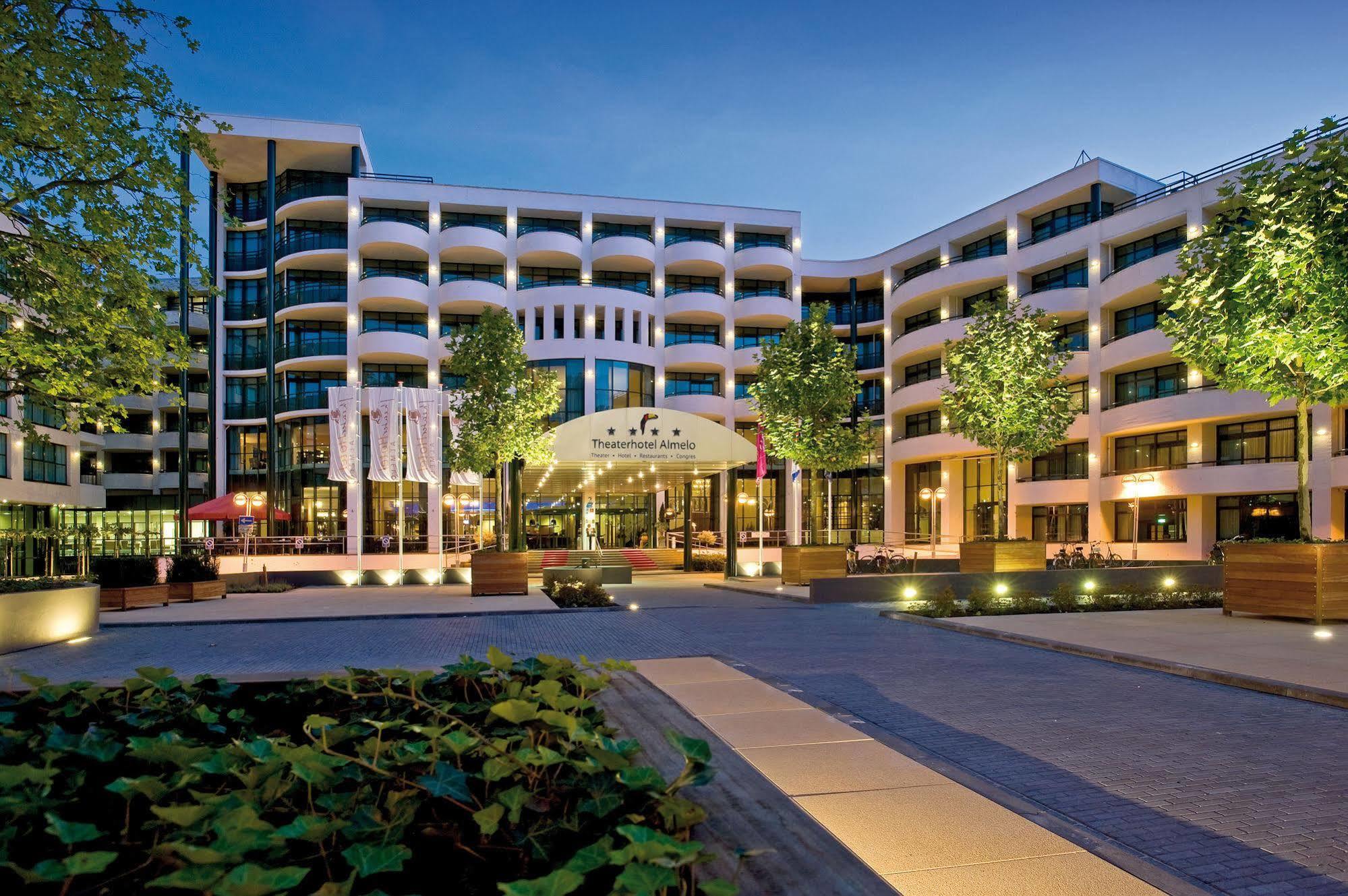 Van Der Valk Theaterhotel Алмело Екстер'єр фото